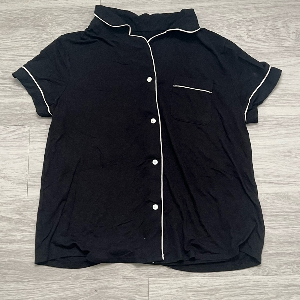 Stars Above Black White Piping Pajama Sleep Shirt Top Medium NWT